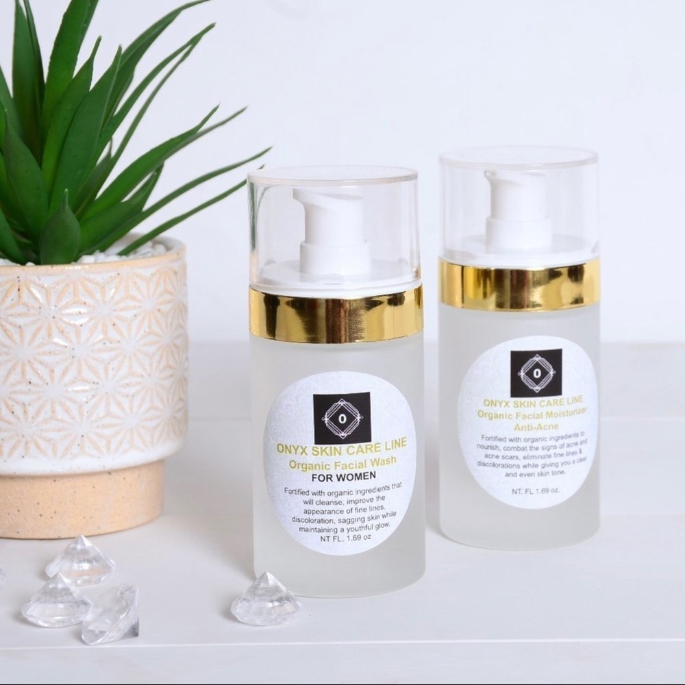 Women’s Sensitive Skin Two Step Set - Facial Wash & Moisturizer